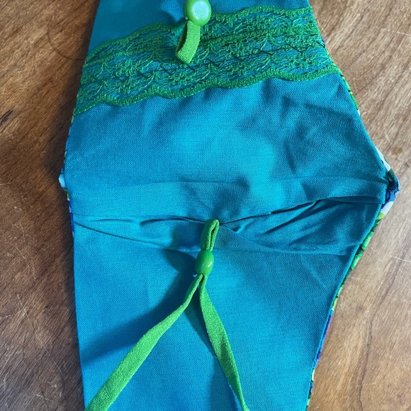 NEW HANDMADE FACE MASK - Picture 2 of 3